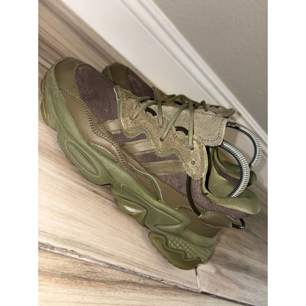 adidas Ozweego Focus Olove Men's Size 8 Green Gum Brown Shoes